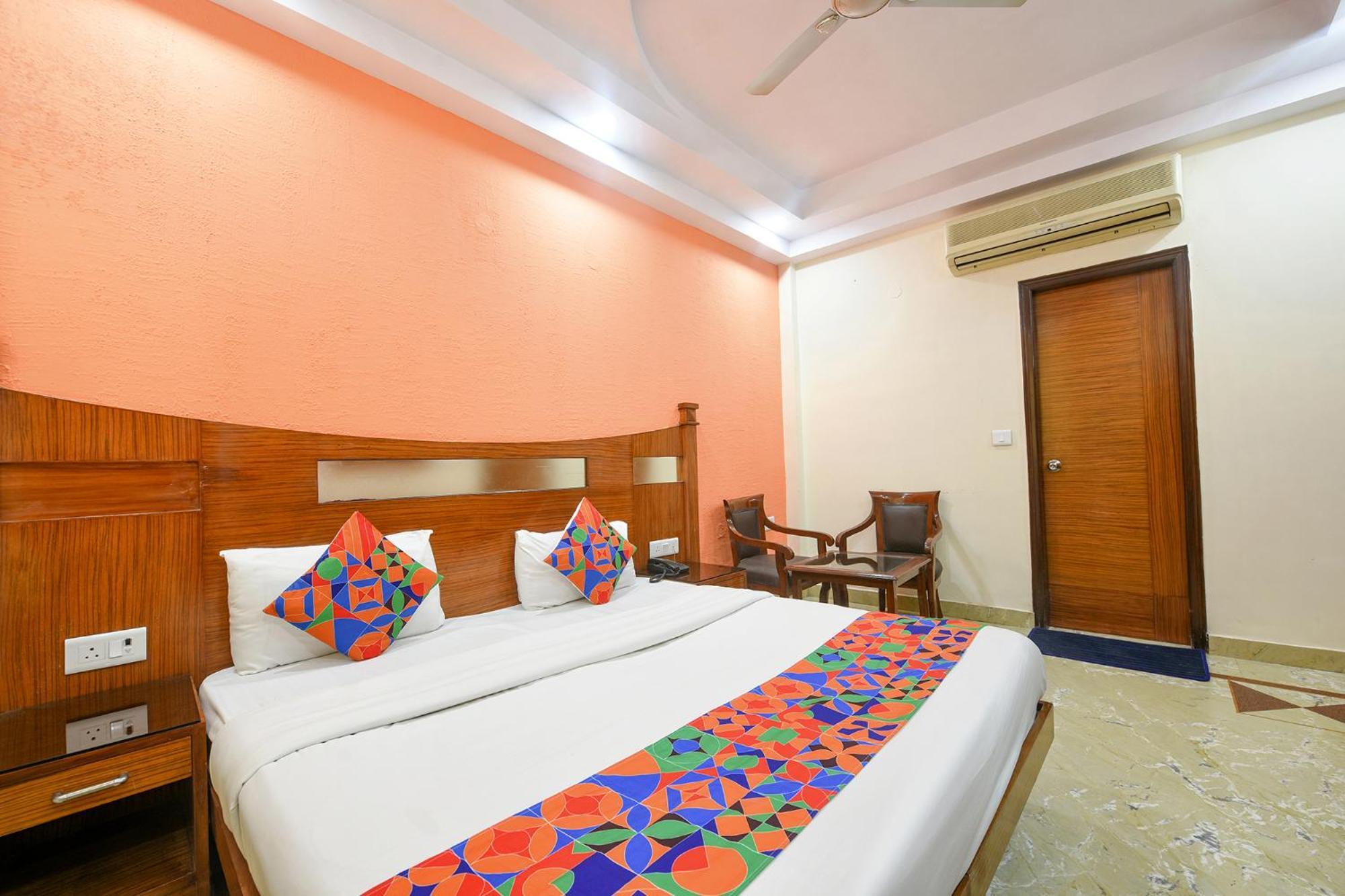 Fabhotel Jaggi Palace Karol Bagh Delhi  Eksteriør bilde